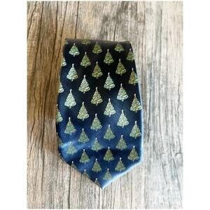 Noel Holiday Collection Men’s Christmas Tree Print Tie Navy Green